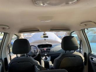 Citroën C4-picasso C4 Picasso (UD/UE/UF), MPV, 2007 / 2013 1.6 16V VTi 120 picture 14