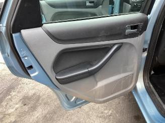 Ford Focus Focus 2 Wagon, Combi, 2004 / 2012 1.6 16V picture 21