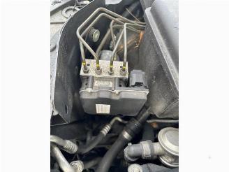 BMW 5-serie 5 serie (E60), Sedan, 2003 / 2010 520i 24V picture 2