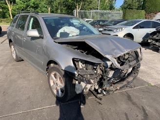 krockskadad bil auto Skoda Octavia Octavia Combi (1Z5), Combi 5-drs, 2004 / 2013 1.2 TSI 2013/4