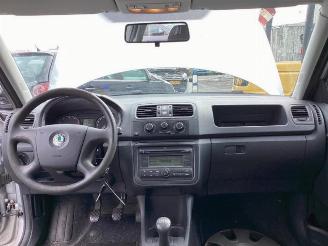 Skoda Fabia Fabia II (5J), Hatchback 5-drs, 2006 / 2014 1.2i 12V picture 28