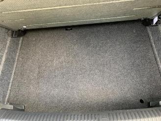 Volkswagen Polo Polo V (6R), Hatchback, 2009 / 2017 1.4 16V picture 12