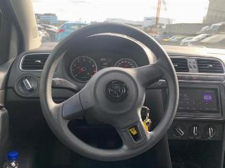 Volkswagen Polo Polo V (6R), Hatchback, 2009 / 2017 1.4 16V picture 19