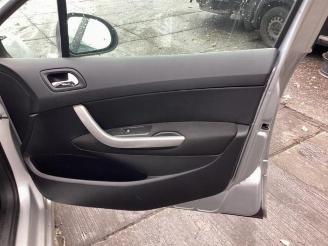 Peugeot 308 308 SW (4E/H), Combi 5-drs, 2007 / 2014 1.6 16V THP 155 picture 26