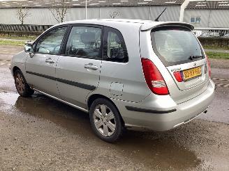 Suzuki Liana 1.6 MPi 16V Hatchback 4Dr Benzine 1.586cc 76kW (103pk) FWD 2001-07/2008-04 (ERC31) M16A picture 5