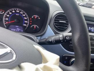 Hyundai I-10 i10 (B5), Hatchback, 2013 / 2019 1.0 12V picture 31