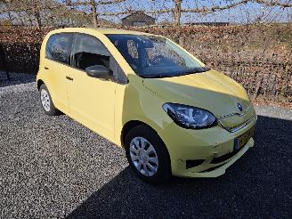 krockskadad bil auto Skoda Citigo e-IV Ambition 2020/3