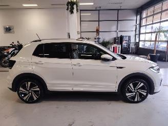 Volkswagen T-Cross  picture 9