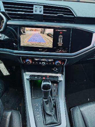 Audi Q3 S-Line DSG Matrix Leder Camera 2.0 tdi picture 13
