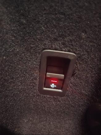 Audi Q3 S-Line DSG Matrix Leder Camera 2.0 tdi picture 20