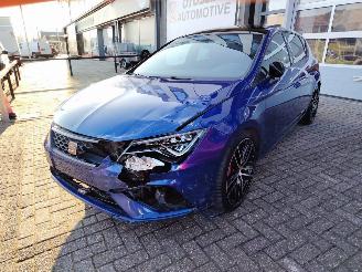 Seat Leon Cupra 300PK Pano Leder Led Facelift Carpass picture 3