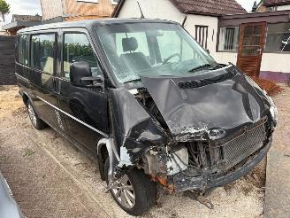 Voiture accidenté Volkswagen Transporter 2.5 tdi 9 persoons 1998/1