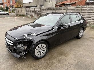 Mercedes C-klasse C180 BLUETEC picture 2