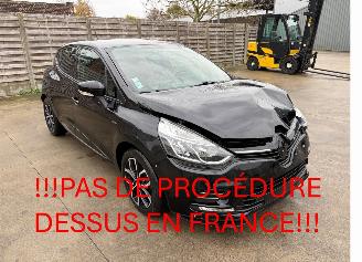 Damaged car Renault Clio 4 2019/2