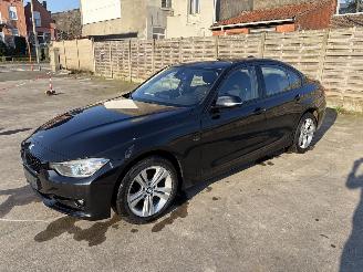krockskadad bil auto BMW 3-serie 2.0D - 16V TURBO 2015/6