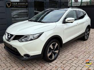 uszkodzony samochody osobowe Nissan Qashqai 1.2 Premium Edition | Navi Panoramadak Camera 2015/1