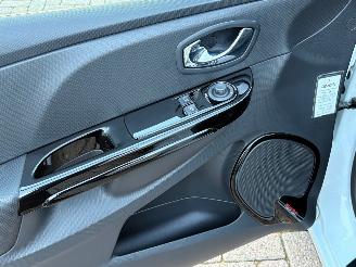 Renault Clio 0.9 TCe Night & Day | Navi Pdc Lm-velgen picture 16