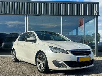 krockskadad bil auto Peugeot 308 1.6 Gt-Line 2013/1
