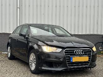Schadeauto Audi A3 1.4TFSI bang and olufsen 2015/1