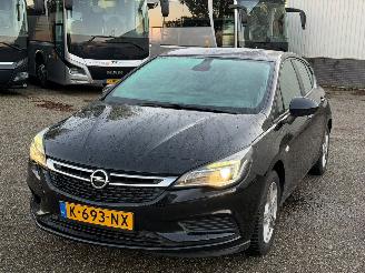 Schadeauto Opel Astra Opel Astra 1.0 Business+ 2016/10