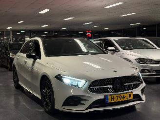 krockskadad bil auto Mercedes A-klasse A160 AMG PANO NAP! 2020/2