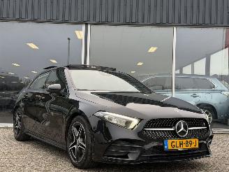 Unfallwagen Mercedes A-klasse A180 benzine AMG PANO/Automaat 2019/7