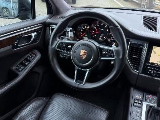 Porsche Macan Macan 3.6 Turbo PANO FULL OPTION picture 20