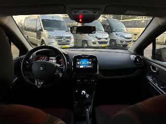 Renault Clio 0.9 TCe Expression picture 11