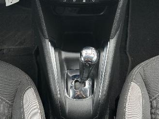 Peugeot 208 1.2 PureTech Style Pack AUTOMAAT picture 18