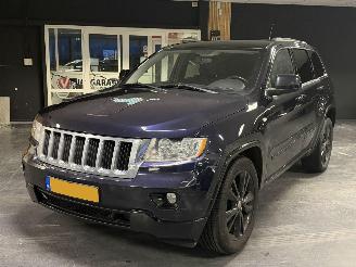 skadebil auto Jeep Grand-cherokee 3.6 Laredo Automaat 2011/2