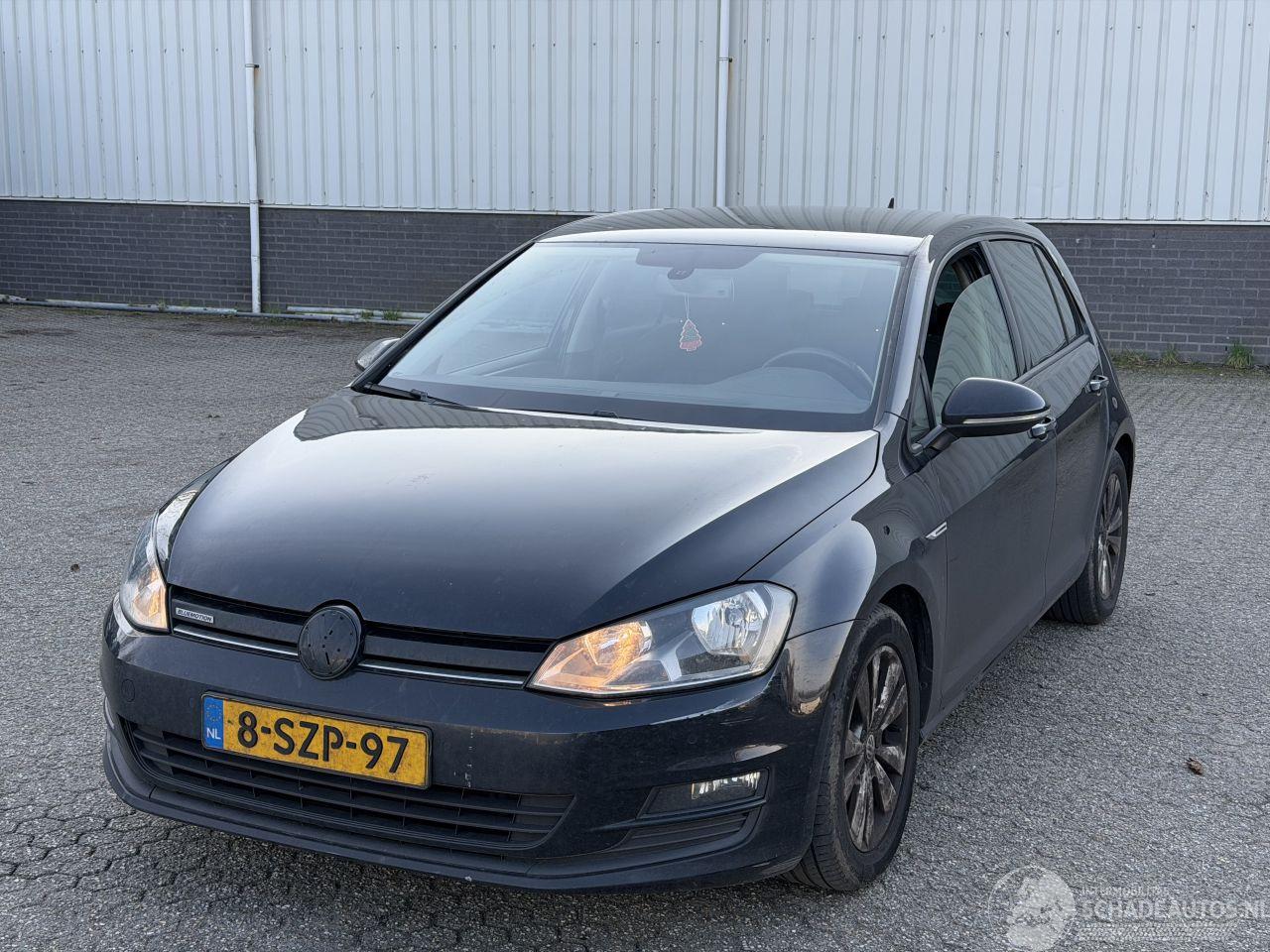 Volkswagen Golf 7 1.6TDI Highline BlueMotion