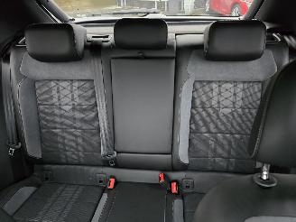 Volkswagen T-Roc R-LINE picture 19