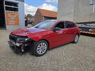 damaged passenger cars Opel Astra  2024/6