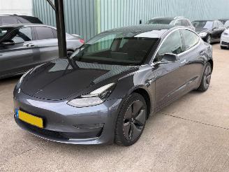 Coche accidentado Tesla Model 3 longe Range AWD  NAP 2019/7