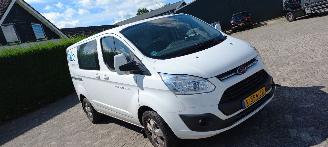 skadebil bedrijf Ford Transit Custom 2.0tdci  131pk automaat 2017/11