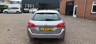 Peugeot 308 1.2i 5drs  110pk navi picture 2