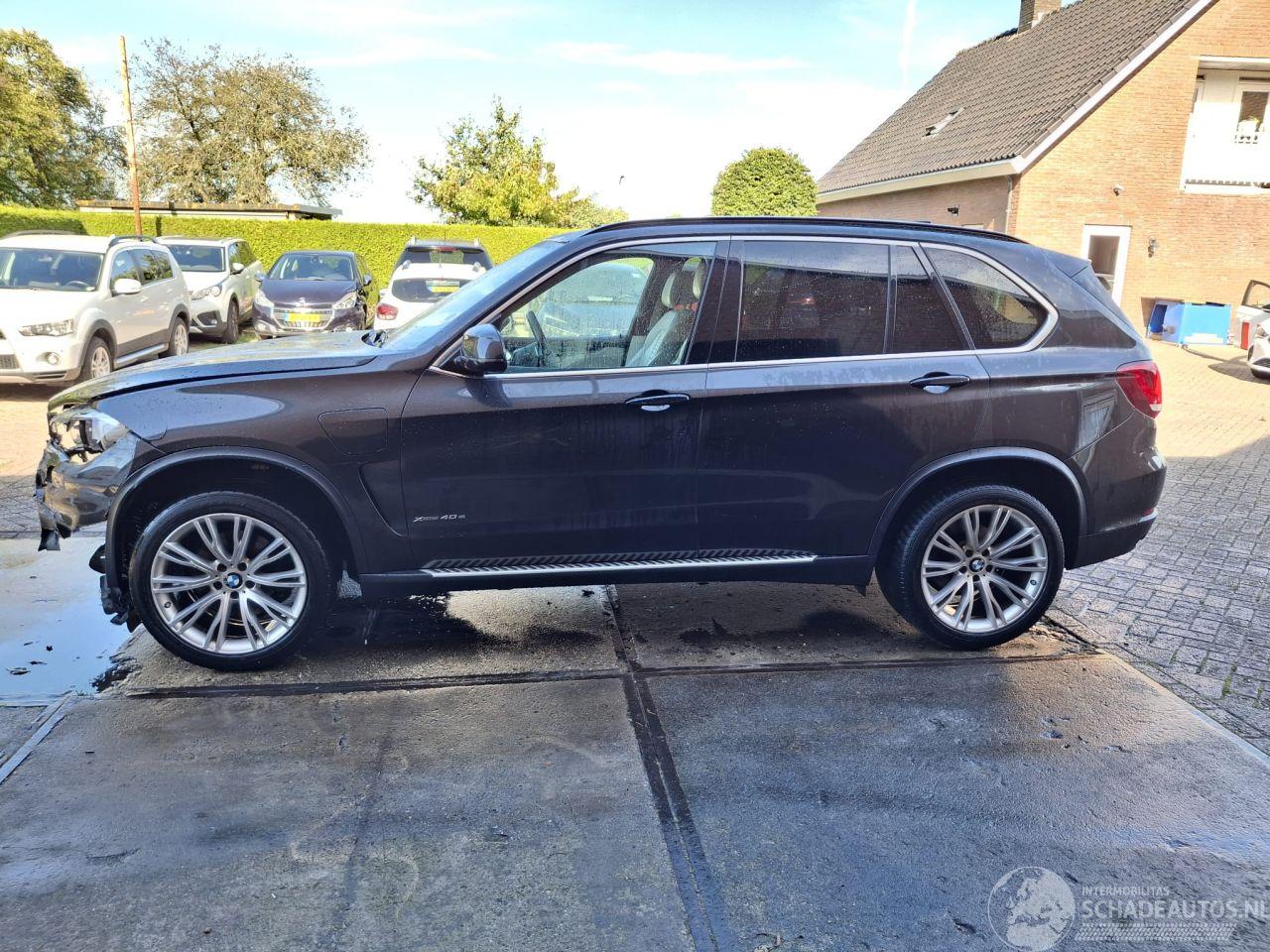 BMW X5 2.0 hybride   x drive  pano   255kw