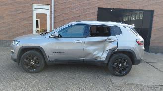 Jeep Compass 1.4i  125kw 4x4    navi clima picture 14