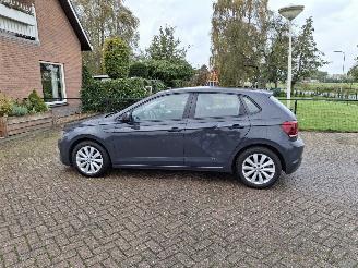 Volkswagen Polo 1.0 tsi  116pk  higline   clima  navi picture 3