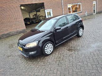skadebil auto Volkswagen Polo 1.2 tsi   90pk 2013/1