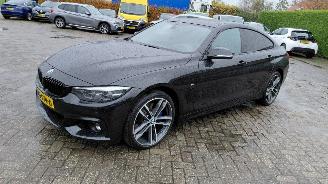 krockskadad bil auto BMW 4-serie 418i  136pk  m paket  leer 2019/1