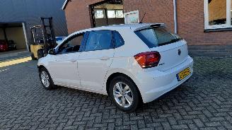 Volkswagen Polo 1.0 tsi   70kw navi  automaat picture 6