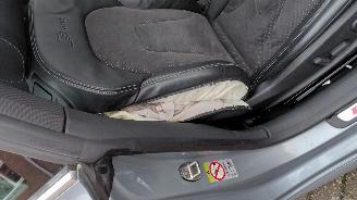 Audi A5 3.2  i coupe   quatro  265pk   s line picture 8