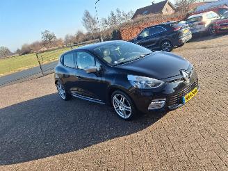 škoda osobní automobily Renault Clio 1.2i gt line  automaat  88kw 2014/12