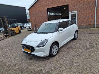 Avarii autoturisme Suzuki Swift 1.2 hybrid   navi  clima 2025/5