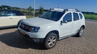 Voiture accidenté Dacia Duster 1.2 tce  125pk   airco 2015/7