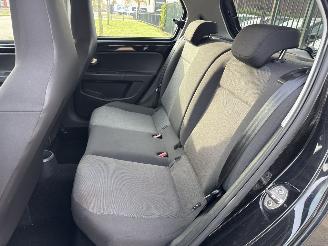 Volkswagen Up! 1.0 BLEUMOTION MET SPUITWERK! BOUWJAAR 2016  4200 EURO VAST! picture 11