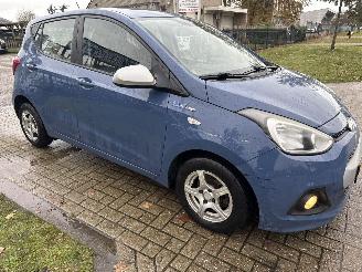 Hyundai I-10 1.0i GO LICHTE SCHADE! BOUWJAAR 2015 64797 KM 3850 EURO VAST picture 5
