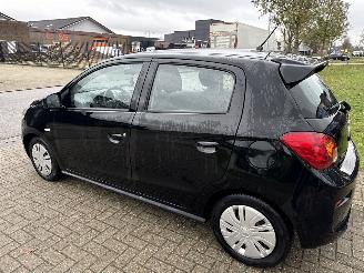 Mitsubishi Space-star 1.0 COOL+ SUPERLICHTE SCHADE! RIJDBAAR BOUWJAAR 2016 3400 VAST! picture 2