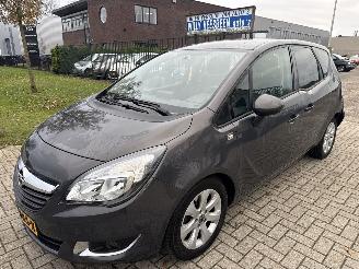 Auto incidentate Opel Meriva 1.4 TURBO AUTOMAAT RIJDBARE SCHADE! BOUWJAAR 2014 5250 EURO 2014/8